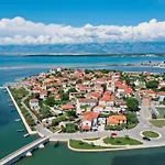 Villa Matea *