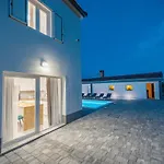Matea Villa *